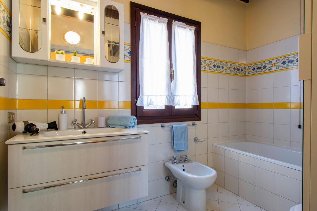 פיסטויה Appartamento Sulla Sala מראה חיצוני תמונה